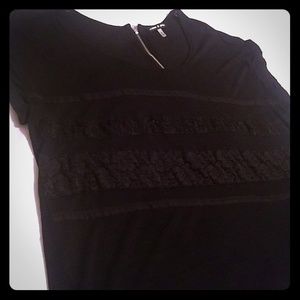 Cable & Gauge lace & zipper tee